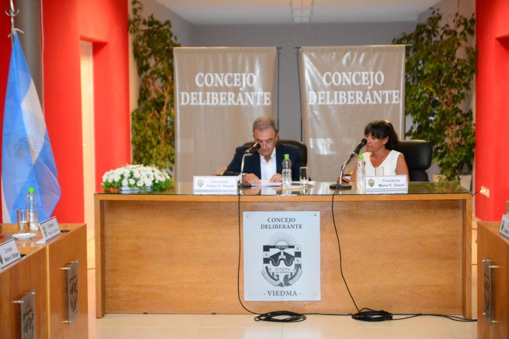 Pesatti abre las sesiones ordinarias del Concejo Deliberante.  Foto Gentileza 