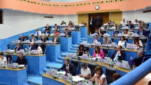 Llegó el descongelamiento salarial también para legisladores y controladores en Río Negro