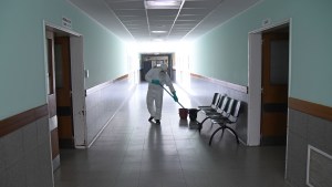 Un muerto y 104 nuevos casos de coronavirus en Río Negro