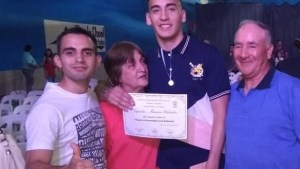 Perdieron a sus padres en la pandemia y los estafaron; ahora necesitan ayuda