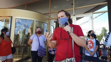 ATEN ya anticipó que sólo recibirá la propuesta que haga el gobierno provincial y que la llevará a sus asambleas para que de allí surja la respuesta. 