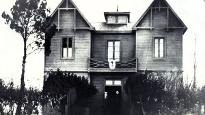 La historia de la construcción barata del Chateaux Gris, la primera sede del gobierno de Neuquén