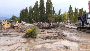 El agua y barro provocaron grandes pérdidas en familias de Chos Malal. (Foto: Municipalidad de Chos Malal)