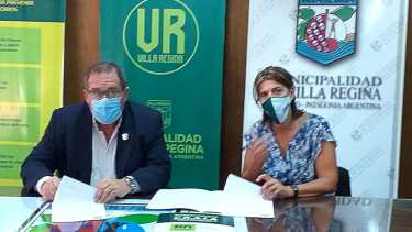 Orazi y Dell Orfano firmaron un convenio para un centro de atención de personas con adicciones. (Foto Néstor Salas)