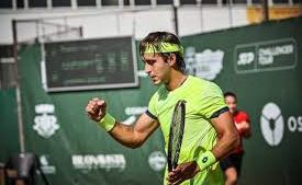 Etcheverry a semifinales en el Challenger de Turquía