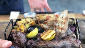 Por qué Martín Erkekdjian es  uno de los chefs preferidos de este verano en Bariloche