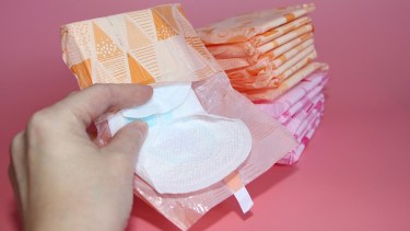 Un tercio de las estudiantes en Francia necesitan ayuda para comprar insumos para la menstruación. 