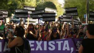«Paren de matarnos», exigió la manifestación por el femicidio de Úrsula en Neuquén
