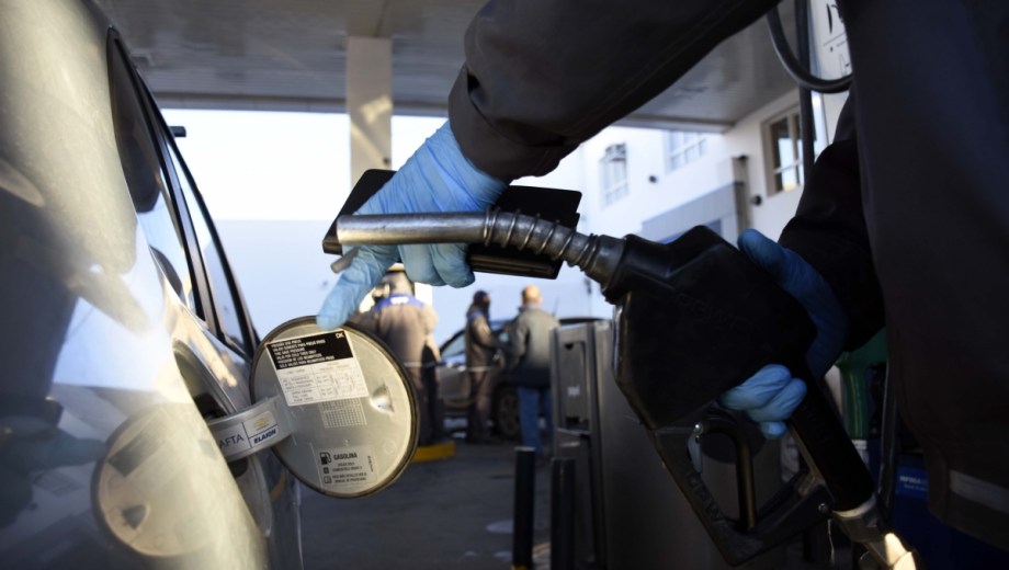 El precio de los combustibles está aún en el proceso de buffer o diferimiento. (Foto: archivo)
