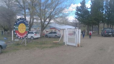 
La escuela de Chacay Huarruca será una de las hoy que volverá a las clases en Río Negro. Foto: Jose Mellado.
