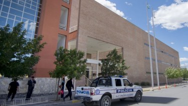 ¿Se cae el juicio por abuso contra el exentrenador de básquet?