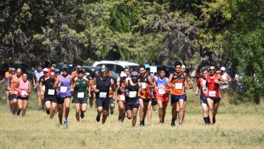 El regreso de las pruebas atléticas en Río Colorado. Fotos: Jorge Tanos. 