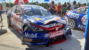 García clasificó tercero en el TN y Urcera se pegó