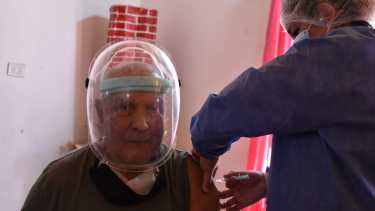 El plan de vacunación en Picún Leufú. Foto: Gentileza