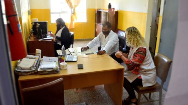 En la escuela N° 200 el encuentro fue virtual, al no estar dadas las condiciones. 
Foto: Marcelo Ochoa