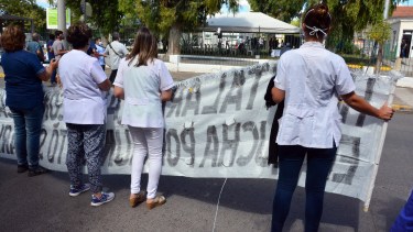 Hospitalarios protestaron en Viedma y el 23 habrá reunión con el Gobierno