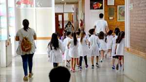 Escuelas de Neuquén sin clases: Educación asegura que el 98% tiene «presencialidad plena»