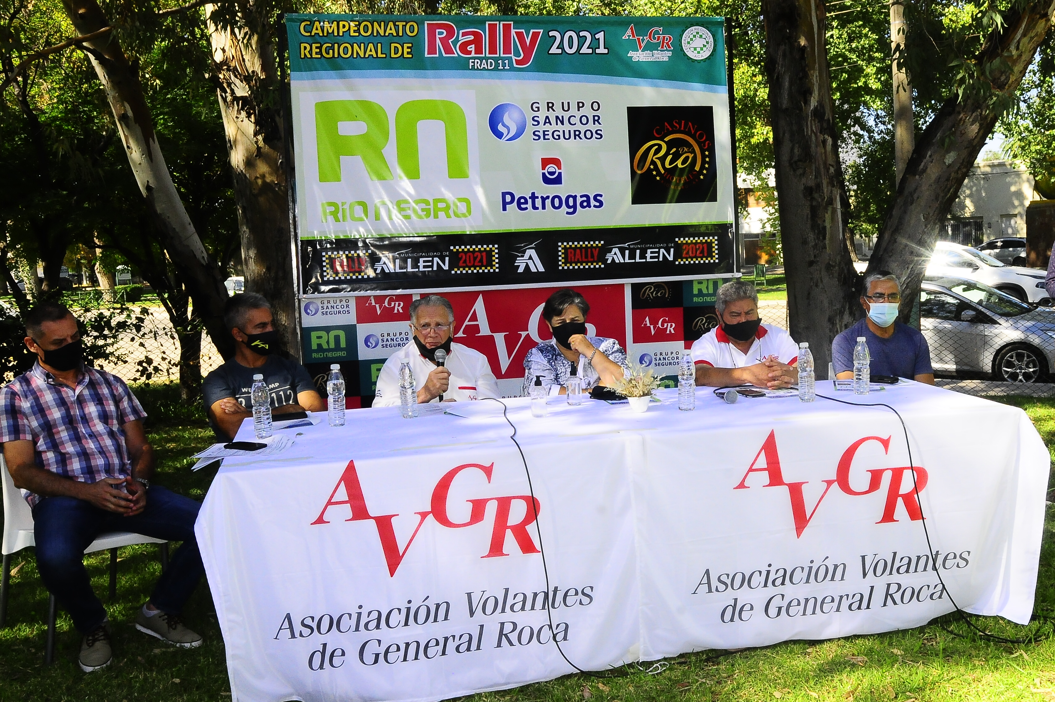 Así fue la presentación de hoy para el rally de Allen. Foto: gentileza Omar de los Santos. 