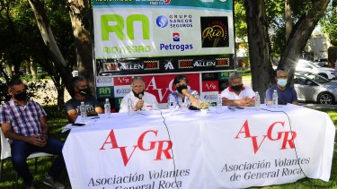 Así fue la presentación de hoy para el rally de Allen. Foto: gentileza Omar de los Santos. 