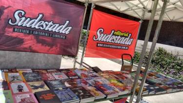 La editorial Sudestada explicó por qué no venderán el libro de Macri en su librería. 