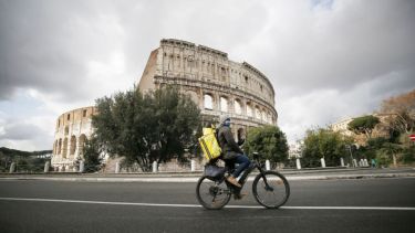 Solo una única localidad logró ser zona blanca. Roma está considerada como roja, por la cantidad de contagios.-