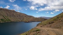 Imagen de Descubrir la laguna La Leche en el Norte Neuquino para Semana Santa