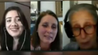 Las docentes no se dieron cuenta y quedaron registradas en medio del Zoom.-