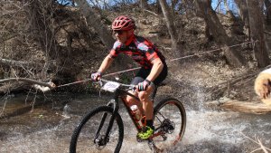 La Vuelta al Lago Pellegrini convoca a lo mejor del ciclismo en la región