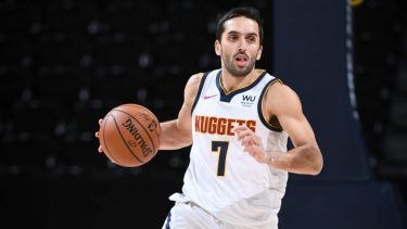 Facundo Campazzo aportó poco en el triunfo que los Nuggets lograron frente a los Pelicans.