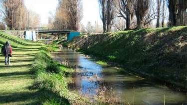 El arroyo Valcheta nace en la Meseta de Somuncura  y atraviesa la localidad del este de la Región Sur rionegrina. Foto: gentileza. 