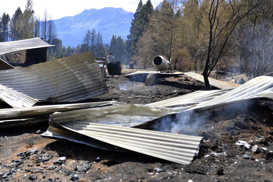 Así quedó la zona de desastre, en la región del departamento de Bariloche. Foto: archivo.-