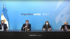 Se podrá viajar en Semana Santa y después evaluarán si se deben aplicar nuevas restricciones