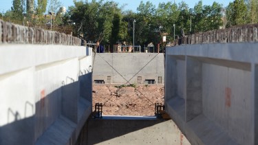 Sigue a buen ritmo el cuarto puente en Cutral Co