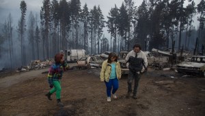 Incendios en la Cordillera: ponen en duda que haya personas desaparecidas, pero confirman que 200 casas fueron afectadas