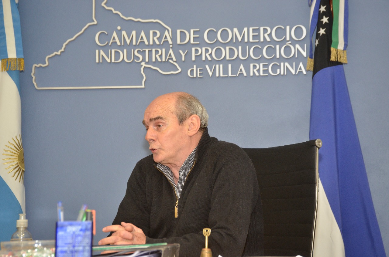 La Cámara de Comercio de Regina convocó para integrar una Cámara Pyme de Fruticultores Integrados. (Foto Néstor Salas)