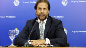 Uruguay lucha contra el covid sin renunciar a las libertades