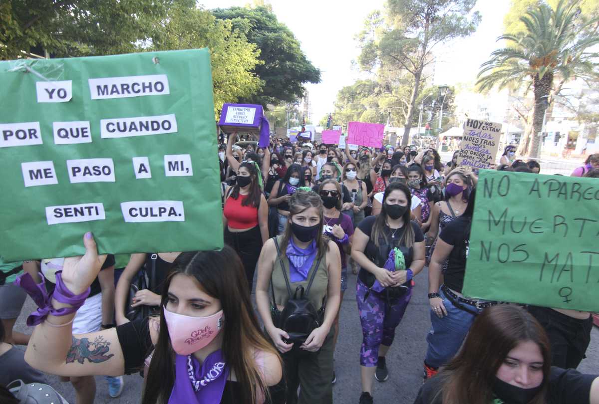 Ni Una Menos es el grito colectivo para frenar la violencia machista, cuya expresión más feroz son los femicidios. Foto Oscar Livera