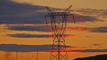 Desde Nación se rechazó tratar en el corto plazo el pedido de reinstaurar la Tarifa Comahue y su definición podría tomar un año.