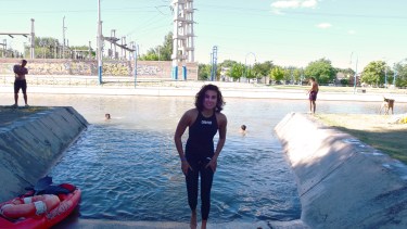 Marin es embajadora roquense en el país y en el mundo. Representa a la ciudad y a la región en la disciplina de aguas abiertas. (Foto: Archivo)