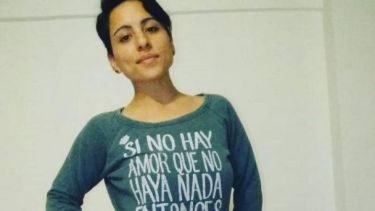 Sol, la joven oficial que murió de un disparo en la cabeza. El novio, sospechoso detenido, asegura que se suicidó, pero la hipótesis de la familia es el femicidio.