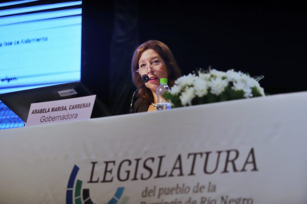 Carreras abre un nuevo período de sesiones legislativas. Foto: Marcelo Ochoa.