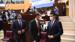 Gutiérrez envió un guiño a la oposición: «Los necesito»