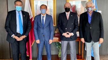 Los embajadores de Kuwait y Qatar analizaron con el gobierno neuquino las posibilidades de inversión en Vaca Muerta.