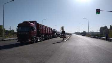 Desocupados levantaron el corte total en Ruta 22, a la altura de Plottier