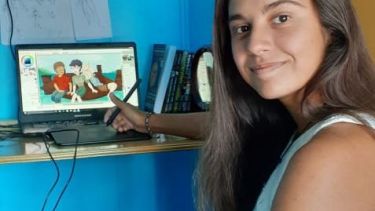 Maia Lucero, una joven de Piedra del Águila apasionada de la animación.  Foto: Gentileza