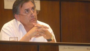 El exdiputado petrolero Juan Gómez es el referente del nuevo sector sindical.