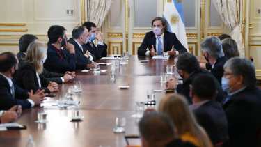 El encuentro fue en Casa Rosada con el Jefe de Gabinete, Santiago Cafiero y el ministro de Interior, Eduardo Wado De Pedro. Foto Gentileza