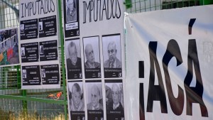 Habrá pañuelazo y Memoria frente en el Tribunal Oral Federal de Neuquén a 17 años de la primera condena de los juicios «La Escuelita»
