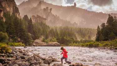 Río Caleufu, pasando unos 20 km de Meliquina, hacia Paso Córdoba.  Foto: Archivo.