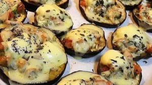 Y para arrancar la picada&#8230; bruschettas de berenjena